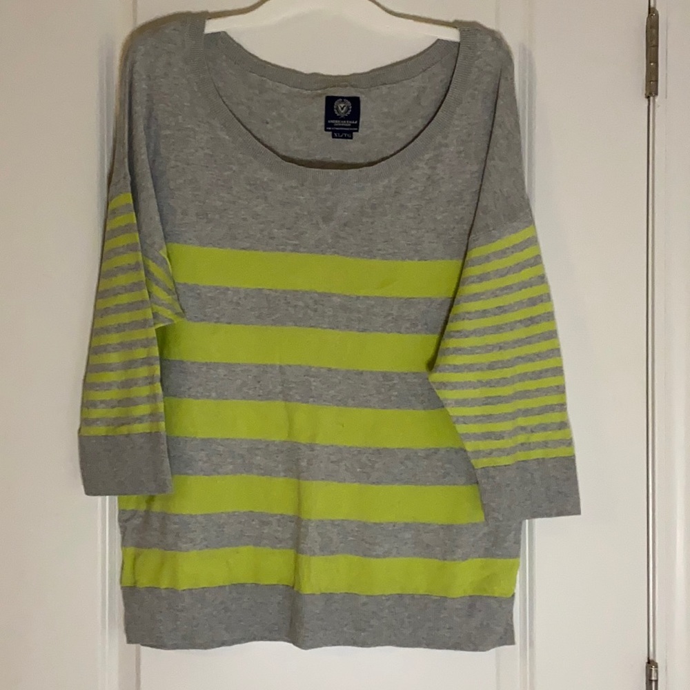 American Eagle Sweater